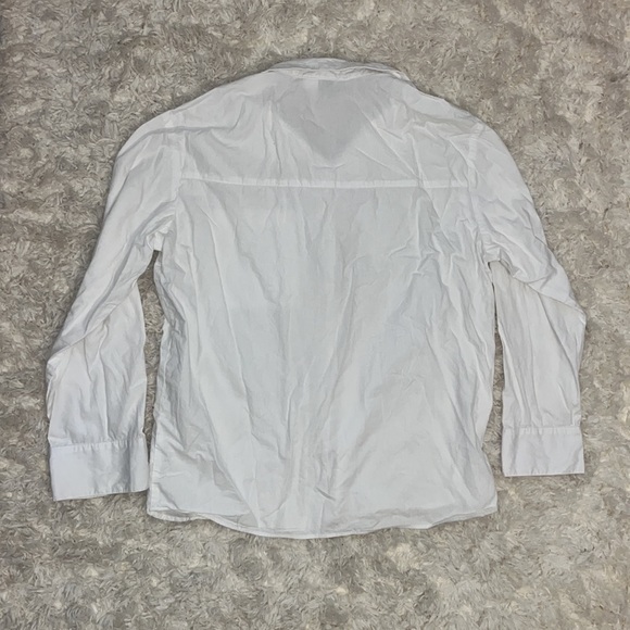 Very light weight material great for the summer or as a cover up - Picture 2 of 2